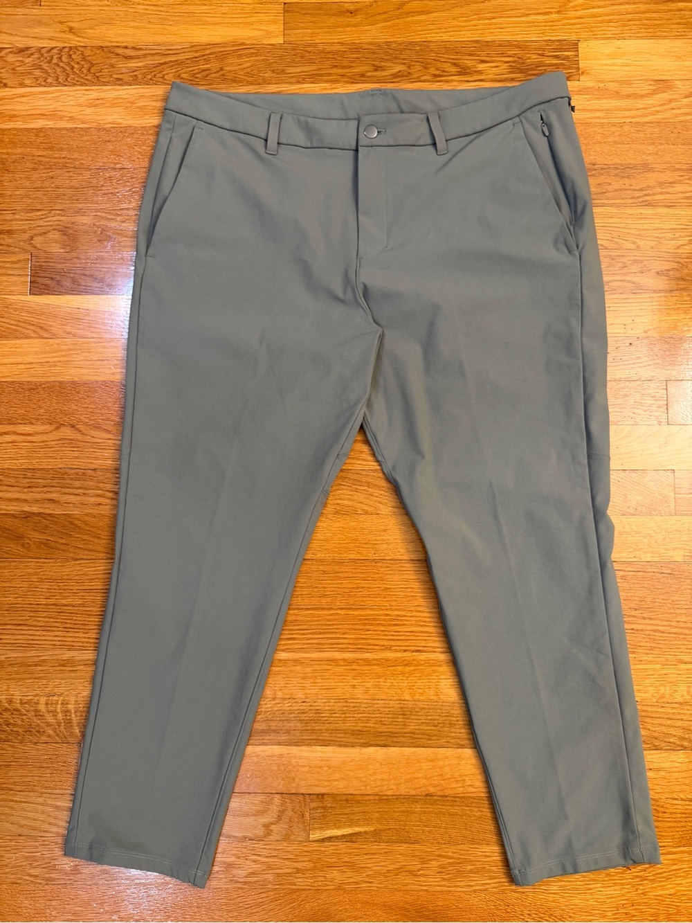 Lululemon Commission Pant Slim 30" *Warpstreme Grey Sage - Size 40x30